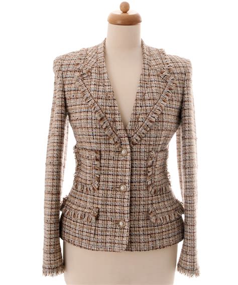 chaqueta tweed chanel|Jacket .